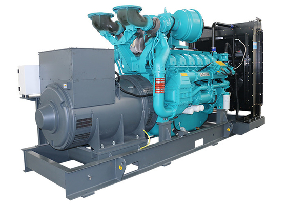 Tipo generatore raffreddato ad acqua diesel 1250KVA/1000KW insonorizzati del contenitore
