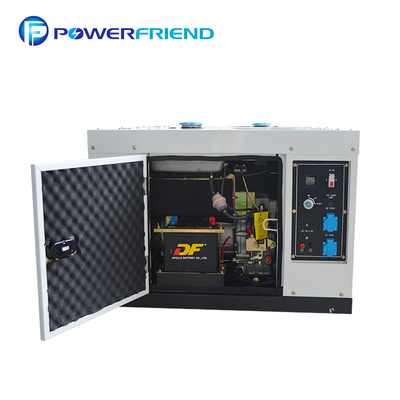 Generatori di corrente portatili bianchi 4.5KW 5KVA del generatore di CA di monofase Diretto-iniettati